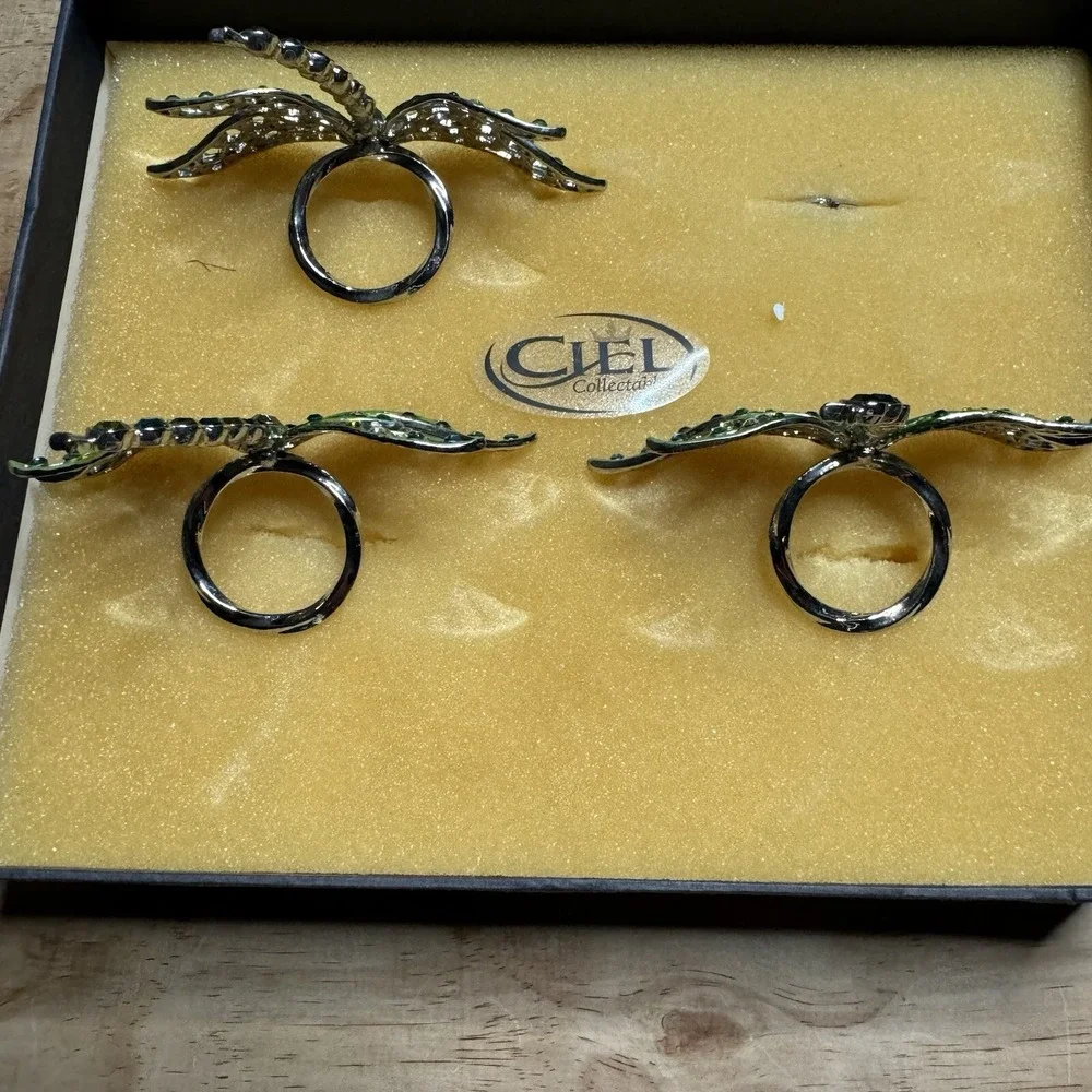 Ciel Bejeweled Dragonfly Napkin Ring 4